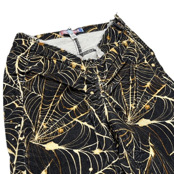 Urban Outfitters Spider Web Print Ruched V-Front Pant  26 - Picture 6 of 14